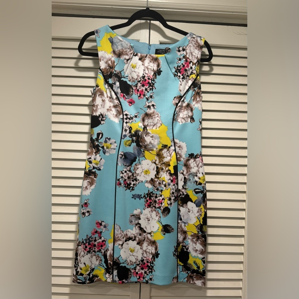 TAHARI ASL—Sheath Dress, 8P, Tiffany Blue-ish Color, Floral Print, Black Piping